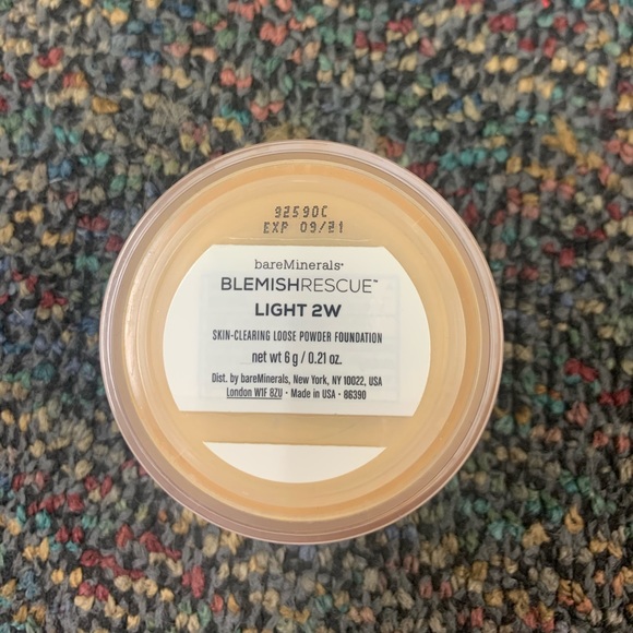 Makeup - Picture 2 of 2